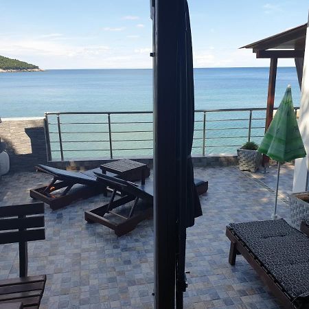 Holiday House Kruce Ulcinj Eksteriør billede