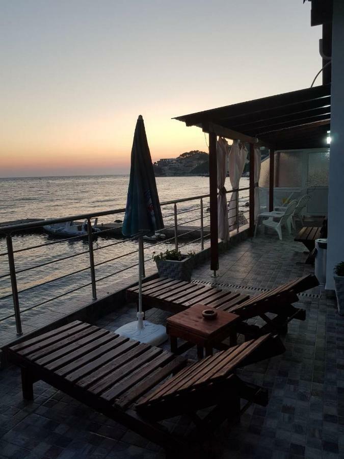 Holiday House Kruce Ulcinj Eksteriør billede